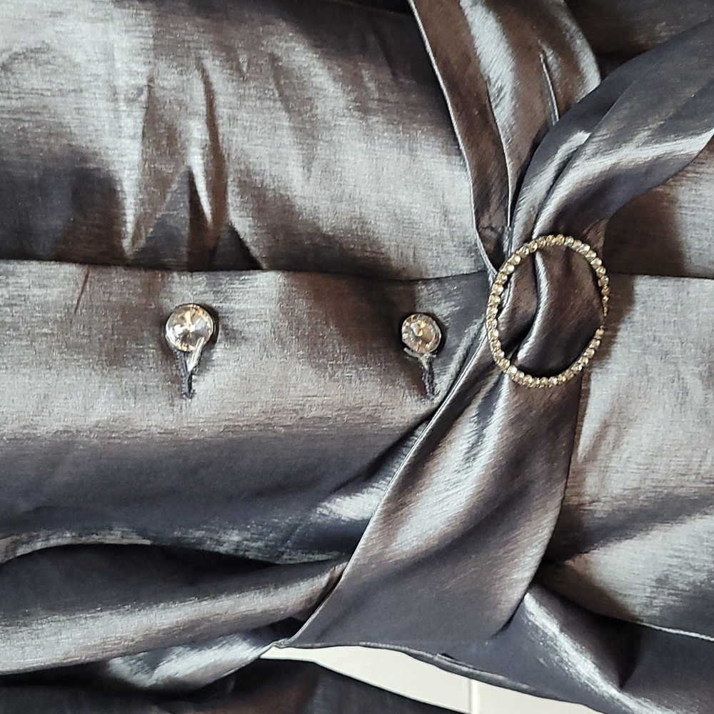 2 piece Dazzle skirt and jacket - Picture 2 of 8